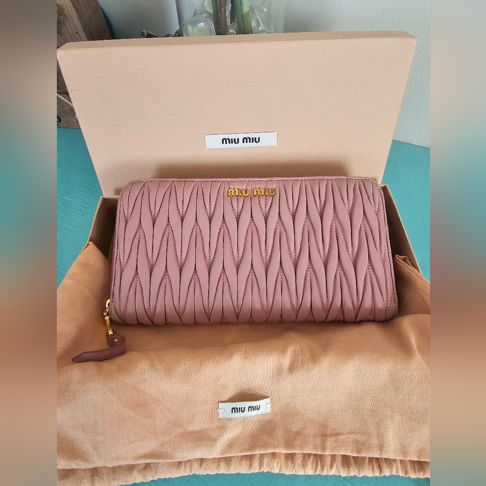 Miu Miu By Prada Women's Large Matelassé Nappa Leather Wallet